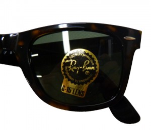 Luxottica, offizieller Hersteller von Ray-Ban